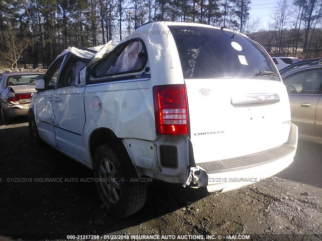 2A4RR5D16AR230530 - 2010 CHRYSLER TOWN & COUNTRY TOURING WHITE photo 3