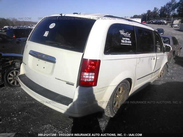 2A4RR5D16AR230530 - 2010 CHRYSLER TOWN & COUNTRY TOURING WHITE photo 4