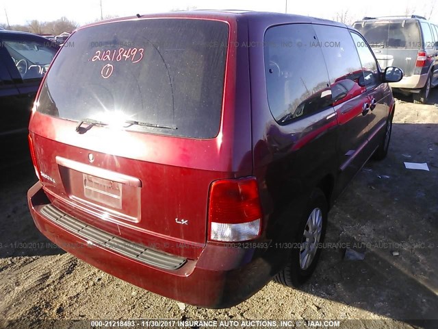 KNDUP131226313767 - 2002 KIA SEDONA EX/LX MAROON photo 4