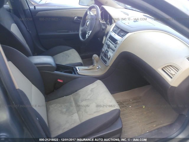 1G1ZB5EB5AF160357 - 2010 CHEVROLET MALIBU LS 棕色 照片 5