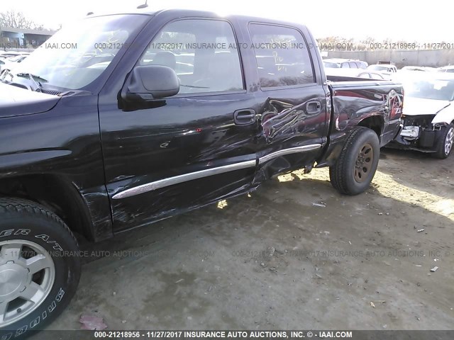 2GTEK13T351287938 - 2005 GMC NEW SIERRA K1500 BLACK photo 6