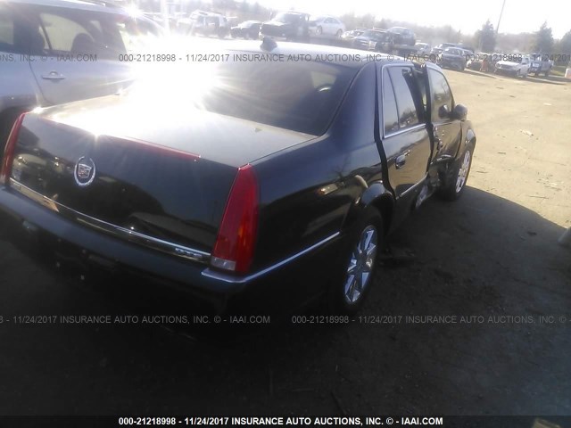 1G6KD5EY1AU107564 - 2010 CADILLAC DTS LUXURY COLLECTION BLACK photo 4