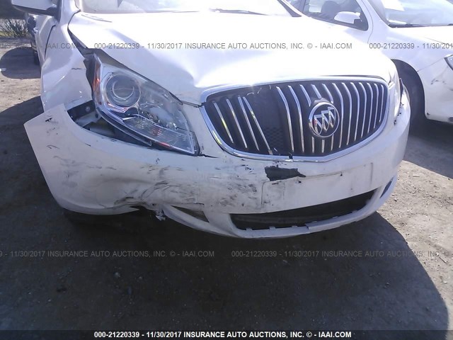 1G4PP5SK0C4223153 - 2012 BUICK VERANO WHITE photo 6