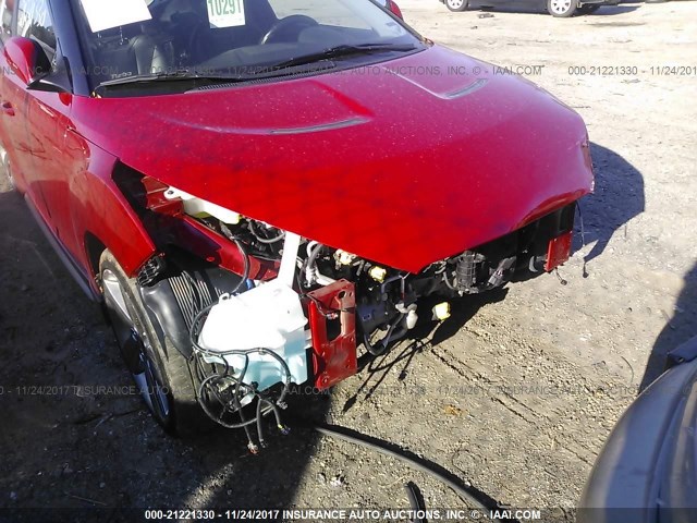 KMHTC6AE3DU123772 - 2013 HYUNDAI VELOSTER TURBO RED photo 6
