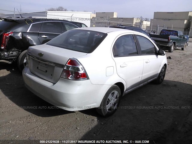 KL1TD56E99B400603 - 2009 CHEVROLET AVEO LS/LT WHITE photo 4