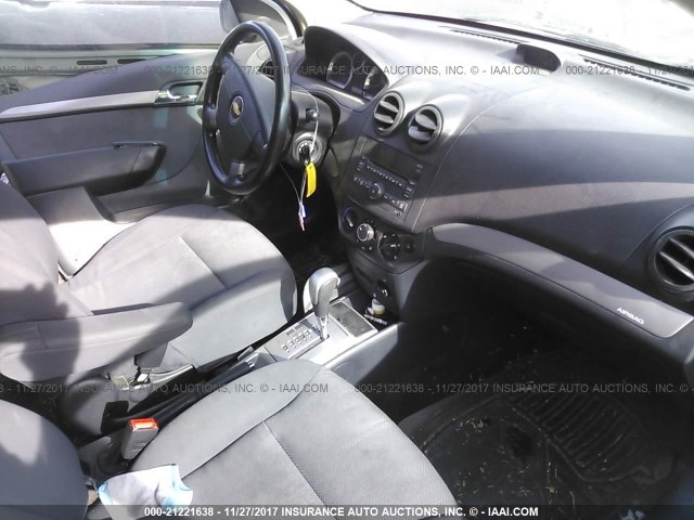 KL1TD56E99B400603 - 2009 CHEVROLET AVEO LS/LT 白色 照片 5