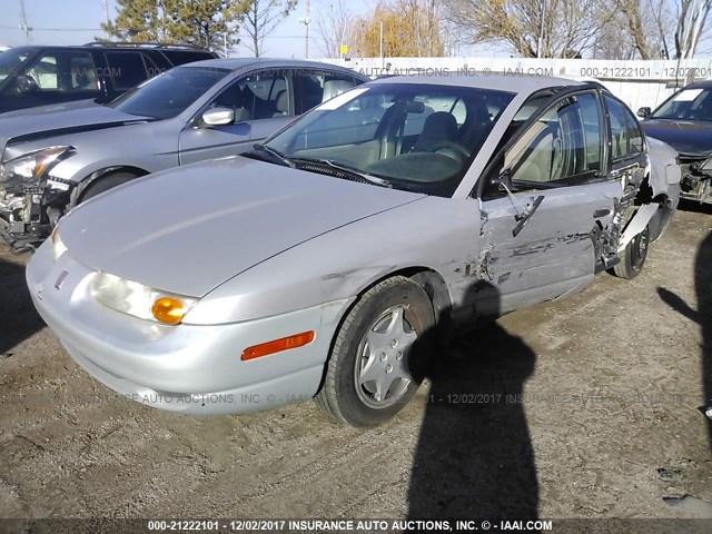 1G8ZH5289YZ155891 - 2000 SATURN SL1 SILVER photo 2