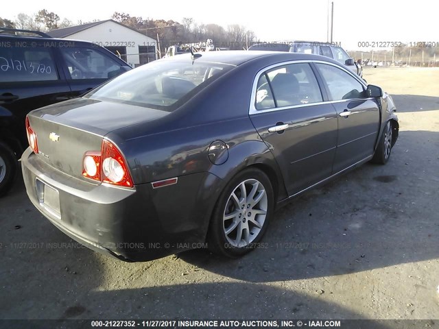 1G1ZE5EB8AF286767 - 2010 CHEVROLET MALIBU LTZ 灰色 照片 4