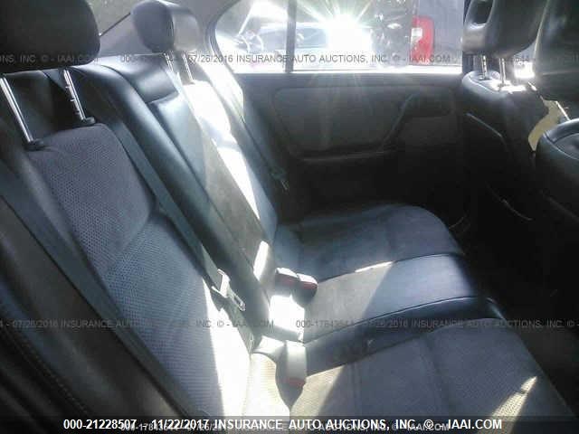 JNKCP11A62T501898 - 2002 INFINITI G20 SILVER photo 8