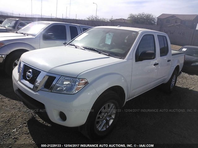 1N6AD0ER5FN714523 - 2015 NISSAN FRONTIER S/SV/SL/PRO-4X WHITE photo 2