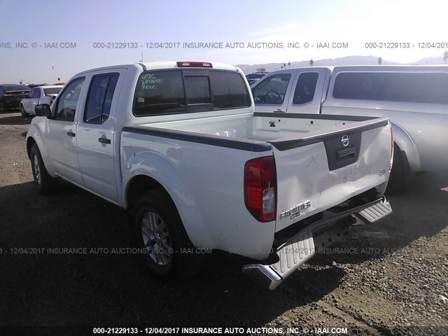 1N6AD0ER5FN714523 - 2015 NISSAN FRONTIER S/SV/SL/PRO-4X WHITE photo 3