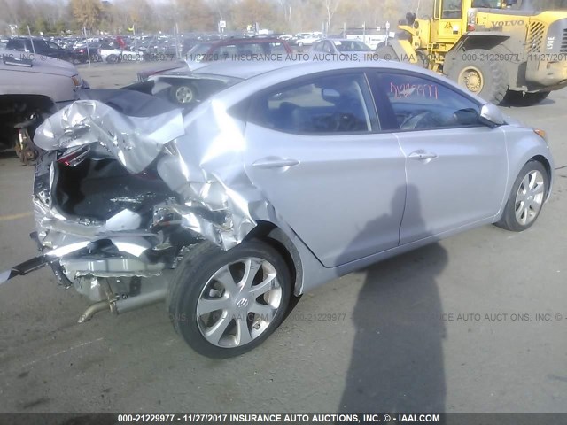 5NPDH4AE9DH399799 - 2013 HYUNDAI ELANTRA GLS/LIMITED SILVER photo 4