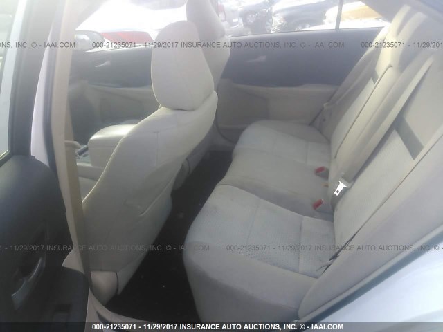 4T1BF1FK5EU844746 - 2014 TOYOTA CAMRY L/SE/LE/XLE 白色 照片 8