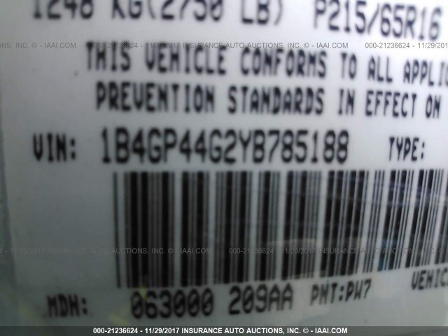 1B4GP44G2YB785188 - 2000 DODGE GRAND CARAVAN SE/SPORT WHITE photo 9