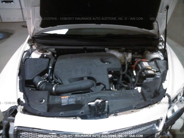 1G1ZE5E19BF190610 - 2011 CHEVROLET MALIBU LTZ WHITE photo 10