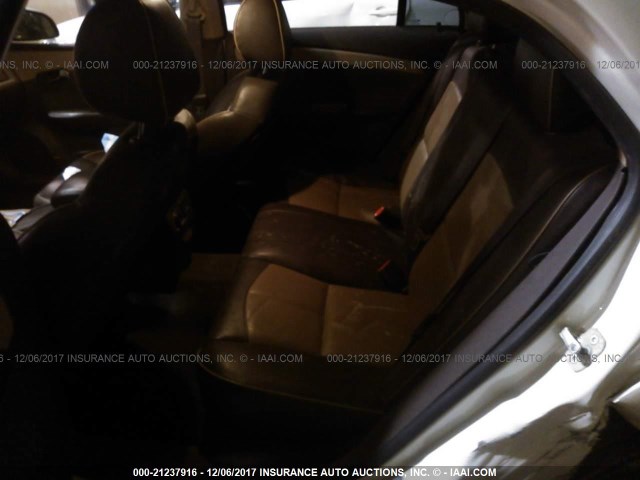 1G1ZE5E19BF190610 - 2011 CHEVROLET MALIBU LTZ WHITE photo 8