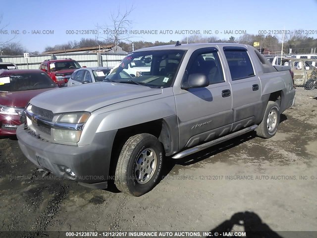 3GNEC12Z26G102460 - 2006 CHEVROLET AVALANCHE C1500 Pewter photo 2