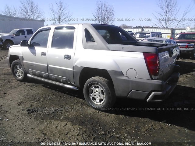 3GNEC12Z26G102460 - 2006 CHEVROLET AVALANCHE C1500 Pewter photo 3