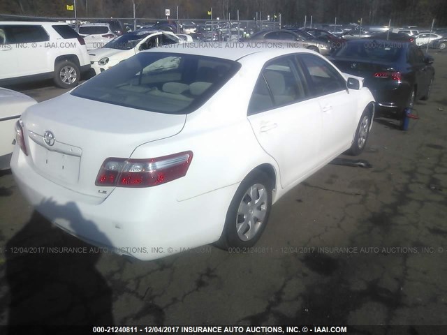 4T1BE46KX9U794923 - 2009 TOYOTA CAMRY SE/LE/XLE WHITE photo 4
