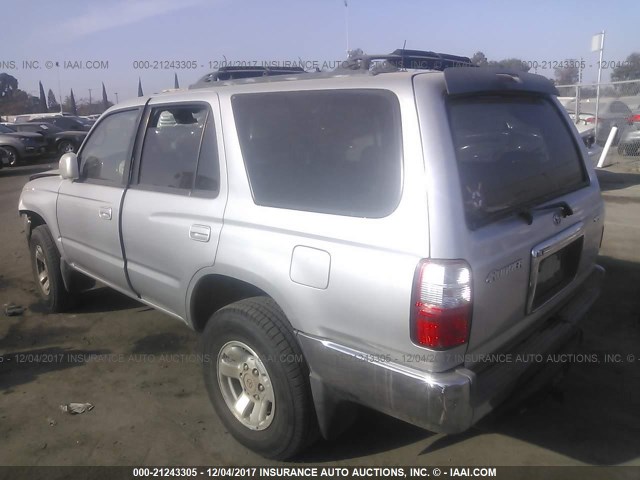 JT3GN86R820237864 - 2002 TOYOTA 4RUNNER SR5 GRAY photo 3