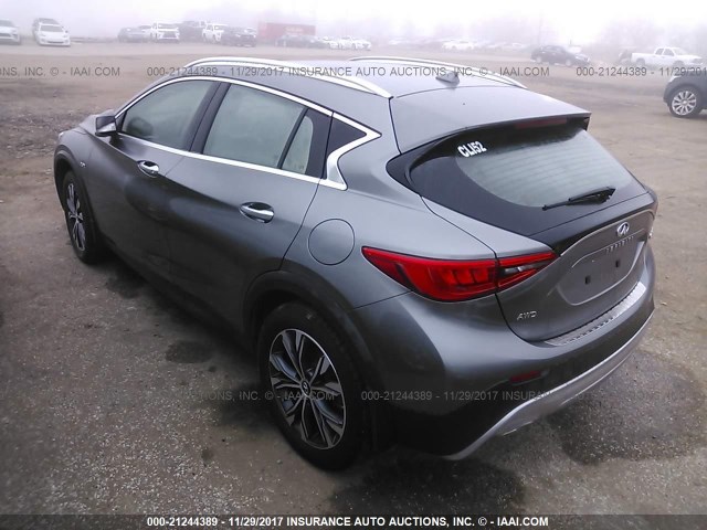 SJKCH5CR7HA023467 - 2017 INFINITI QX30 LUXURY/PREMIUM/SPORT GRAY photo 3