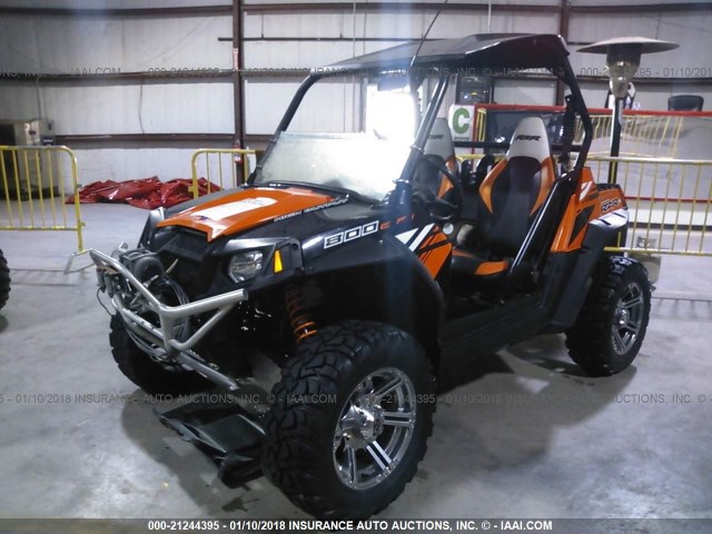 4XAVE76A8BD111236 - 2011 POLARIS RANGER RZR 800S ORANGE photo 2