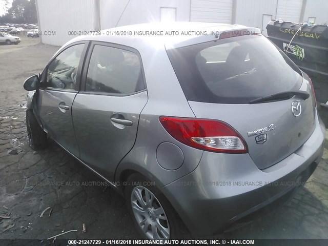 JM1DE1KY7C0137677 - 2012 MAZDA MAZDA2 GRAY photo 3