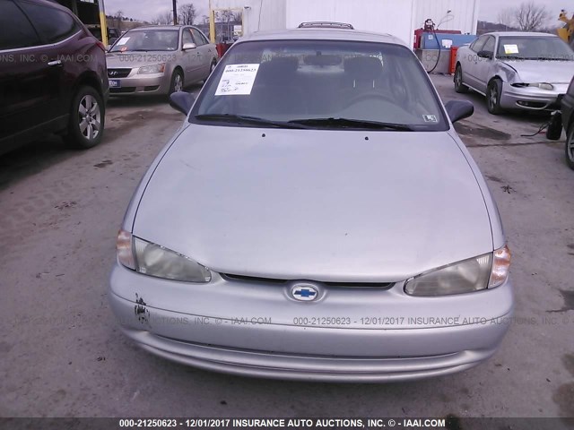 1Y1SK52832Z422812 - 2002 CHEVROLET GEO PRIZM LSI SILVER photo 6