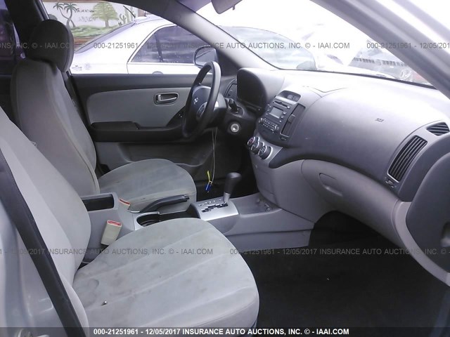 KMHDU46D69U717320 - 2009 HYUNDAI ELANTRA GLS/SE SILVER photo 5