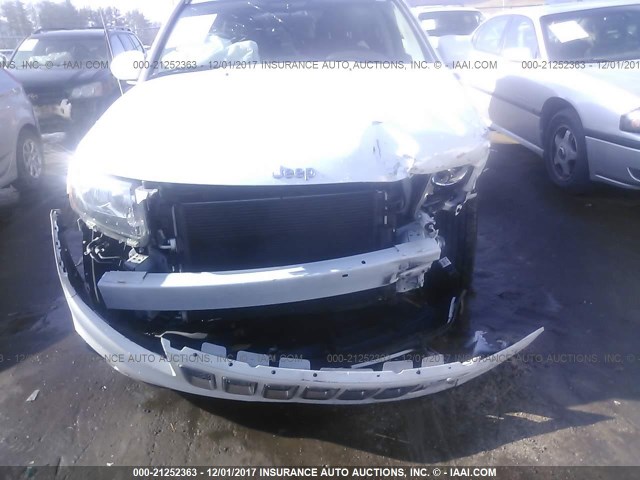 1C4NJCEA6GD760815 - 2016 JEEP COMPASS LATITUDE 白色 照片 6