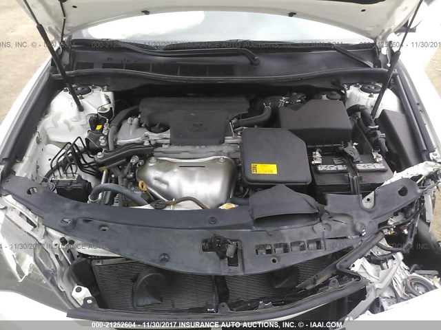 4T1BF1FK2EU808769 - 2014 TOYOTA CAMRY L/SE/LE/XLE 白色 照片 10