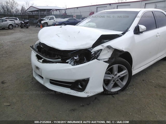 4T1BF1FK2EU808769 - 2014 TOYOTA CAMRY L/SE/LE/XLE 白色 照片 6