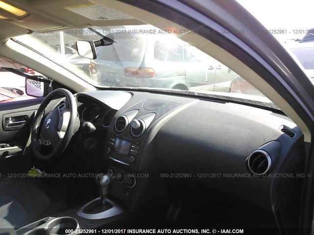 JN8AS5MT4DW517650 - 2013 NISSAN ROGUE S/SV GRAY photo 5