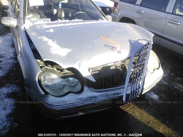 WDBRF64J74F514960 - 2004 MERCEDES-BENZ C 320 SILVER photo 6