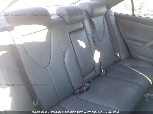 4T1BK46K77U555111 - 2007 TOYOTA CAMRY NEW GENERAT LE/XLE/SE WHITE photo 8