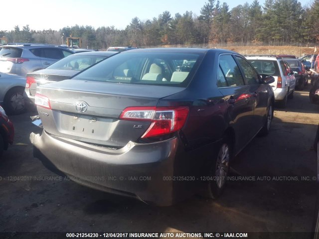 4T1BF1FK1CU040022 - 2012 TOYOTA CAMRY SE/LE/XLE ნაცრისფერი ფოტო 4