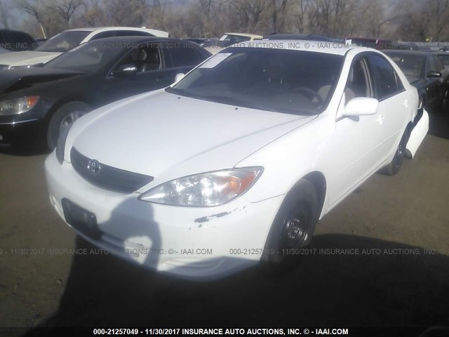 4T1BE32K53U208653 - 2003 TOYOTA CAMRY LE/XLE/SE თეთრი ფოტო 2
