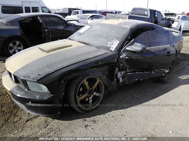 1ZVHT82H485146747 - 2008 FORD MUSTANG GT BLACK photo 2