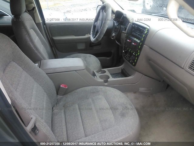 1FMZU72K74UA33283 - 2004 FORD EXPLORER XLS/XLS SPORT GRAY photo 5