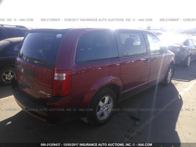 1D8HN44E09B502608 - 2009 DODGE GRAND CARAVAN SE RED photo 4