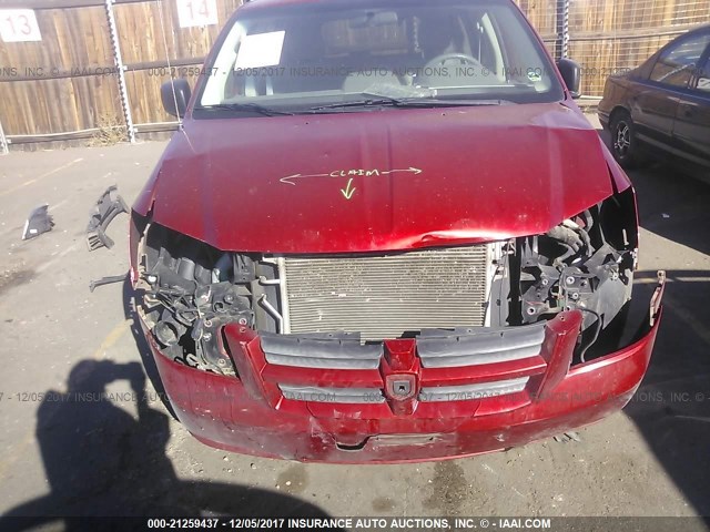 1D8HN44E09B502608 - 2009 DODGE GRAND CARAVAN SE RED photo 6