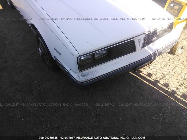 2G2AF19X6F1251177 - 1985 PONTIAC 6000 WHITE photo 6