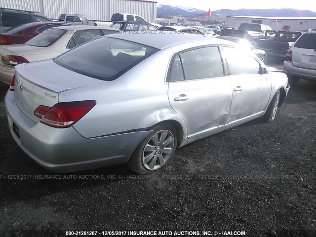 4T1BK36BX6U155164 - 2006 TOYOTA AVALON XL/XLS/TOURING/LIMITED SILVER photo 4