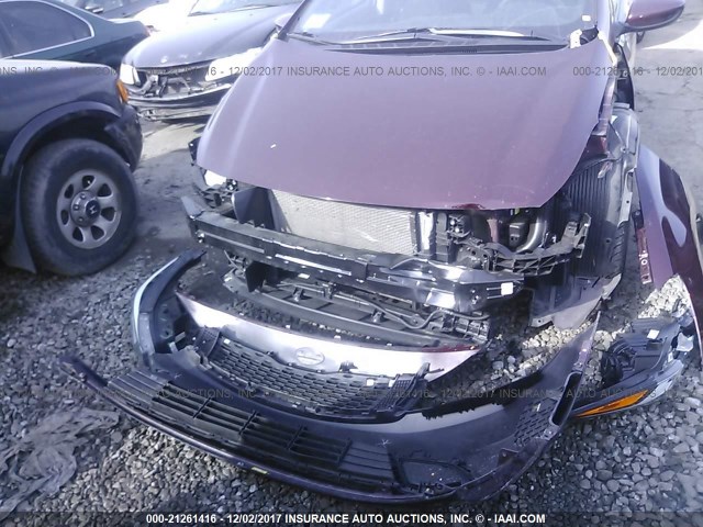 3KPFK4A70HE099705 - 2017 KIA FORTE LX BURGUNDY photo 6