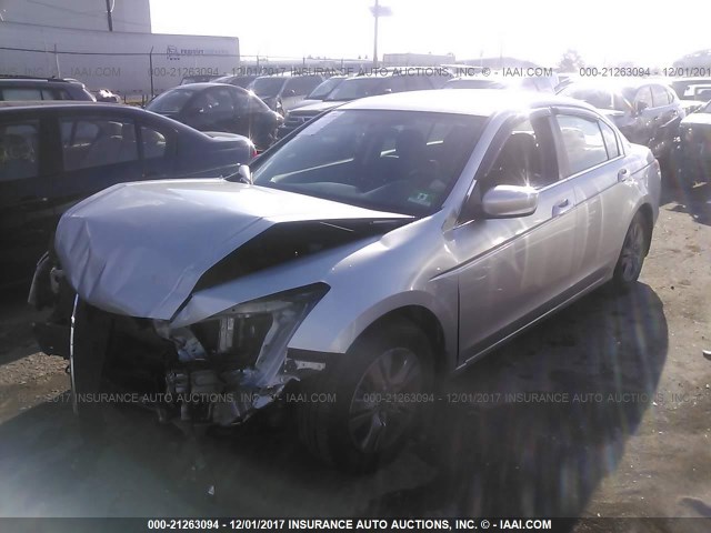 1HGCP2F65CA183668 - 2012 HONDA ACCORD SE SILVER photo 2