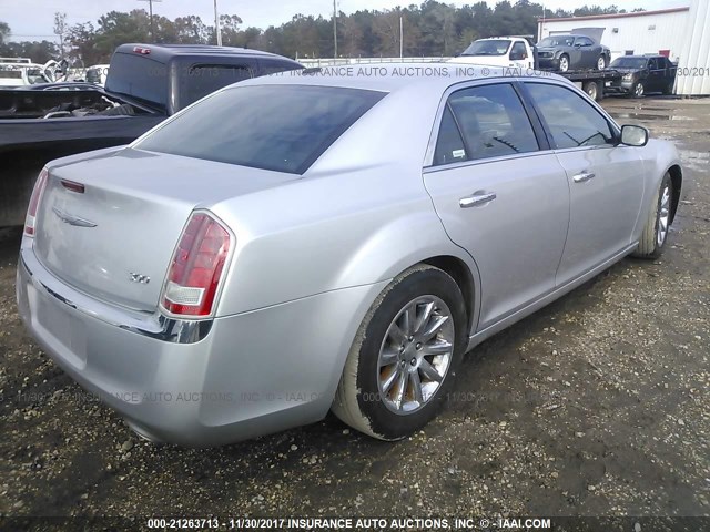 2C3CCACG4CH309543 - 2012 CHRYSLER 300 LIMITED SILVER photo 4