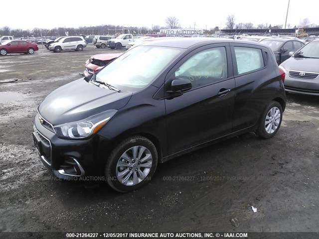KL8CD6SA3HC757794 - 2017 CHEVROLET SPARK 1LT Черный фото 2