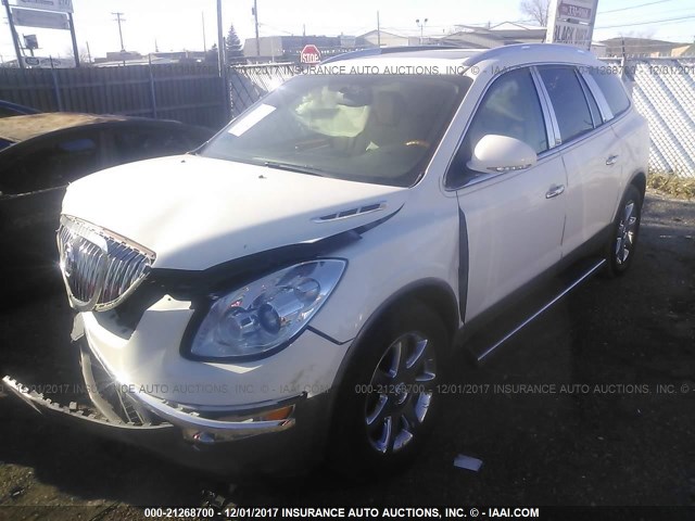 5GALRBED3AJ121368 - 2010 BUICK ENCLAVE CXL WHITE photo 2