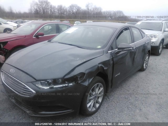 3FA6P0LU2HR221301 - 2017 FORD FUSION SE HYBRID GRAY photo 6