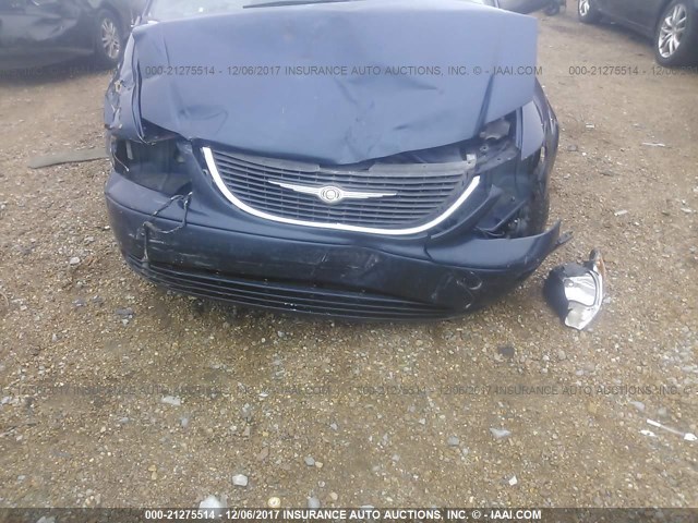 2C4GP34373R164811 - 2003 CHRYSLER TOWN & COUNTRY EL BLUE photo 6